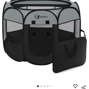 Sledkit Black and Gray Pet Playpen Amazon Auction Item Open Box Considered Used